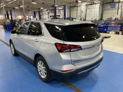 Used 2022 Chevrolet Equinox LT image 5