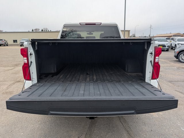 Used 2019 Chevrolet Silverado 1500 RST AWD/4WD image 8