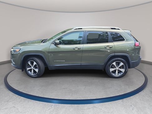 Used 2019 Jeep Cherokee Limited AWD/4WD image 8