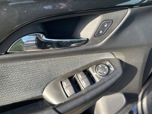 Used 2024 Chevrolet TrailBlazer LS image 21