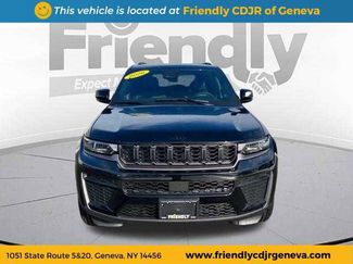 New 2026 Jeep Grand Cherokee Altitude video 2