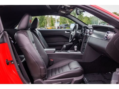 Used 2007 Ford Mustang GT RWD image 11