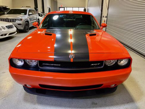 Used 2009 Dodge Challenger SRT8 w/ SRT Option Group II image 5