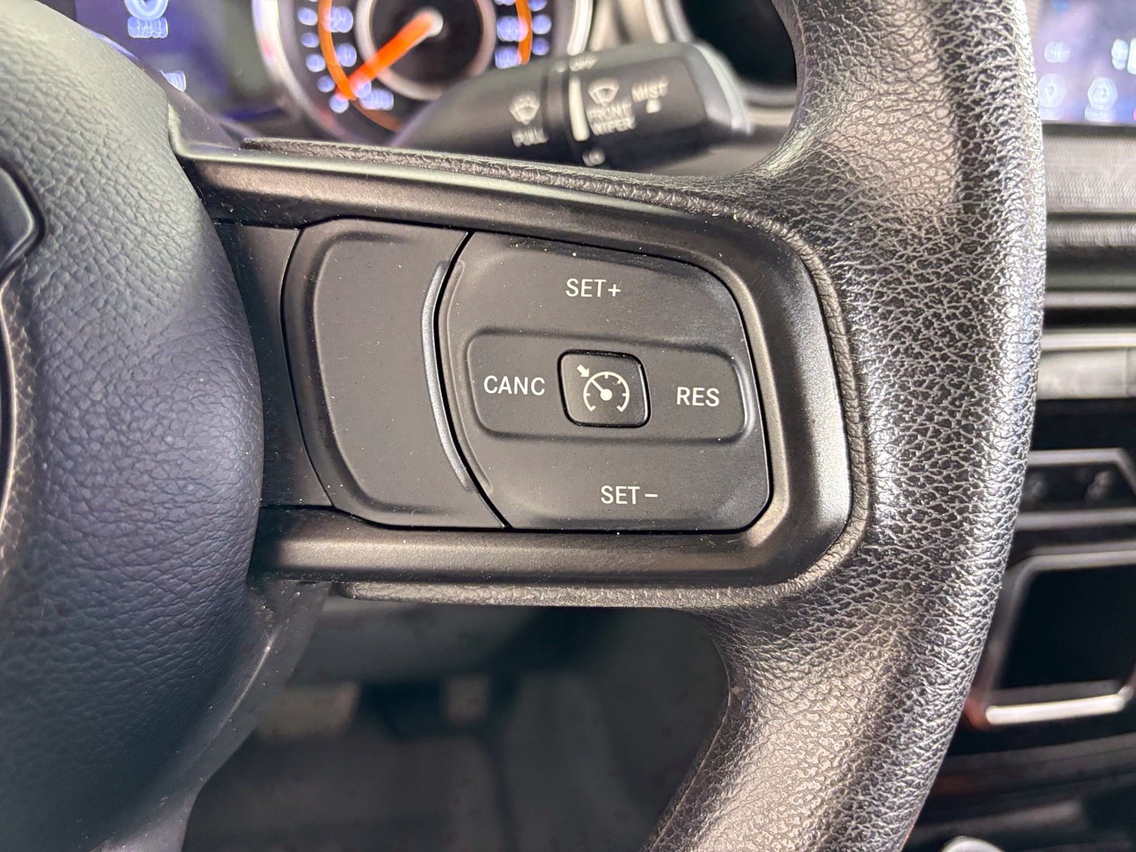 Used 2022 Jeep Wrangler Unlimited Sport AWD/4WD image 8
