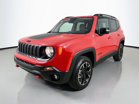 Used 2023 Jeep Renegade Trailhawk w/ Trailhawk Elite Group AWD/4WD image 1