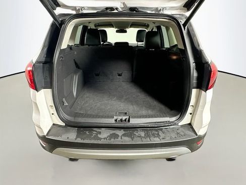 Used 2019 Ford Escape Titanium image 26