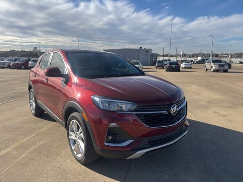 Used 2023 Buick Encore GX Preferred w/ Cold Weather Comfort Package image 1
