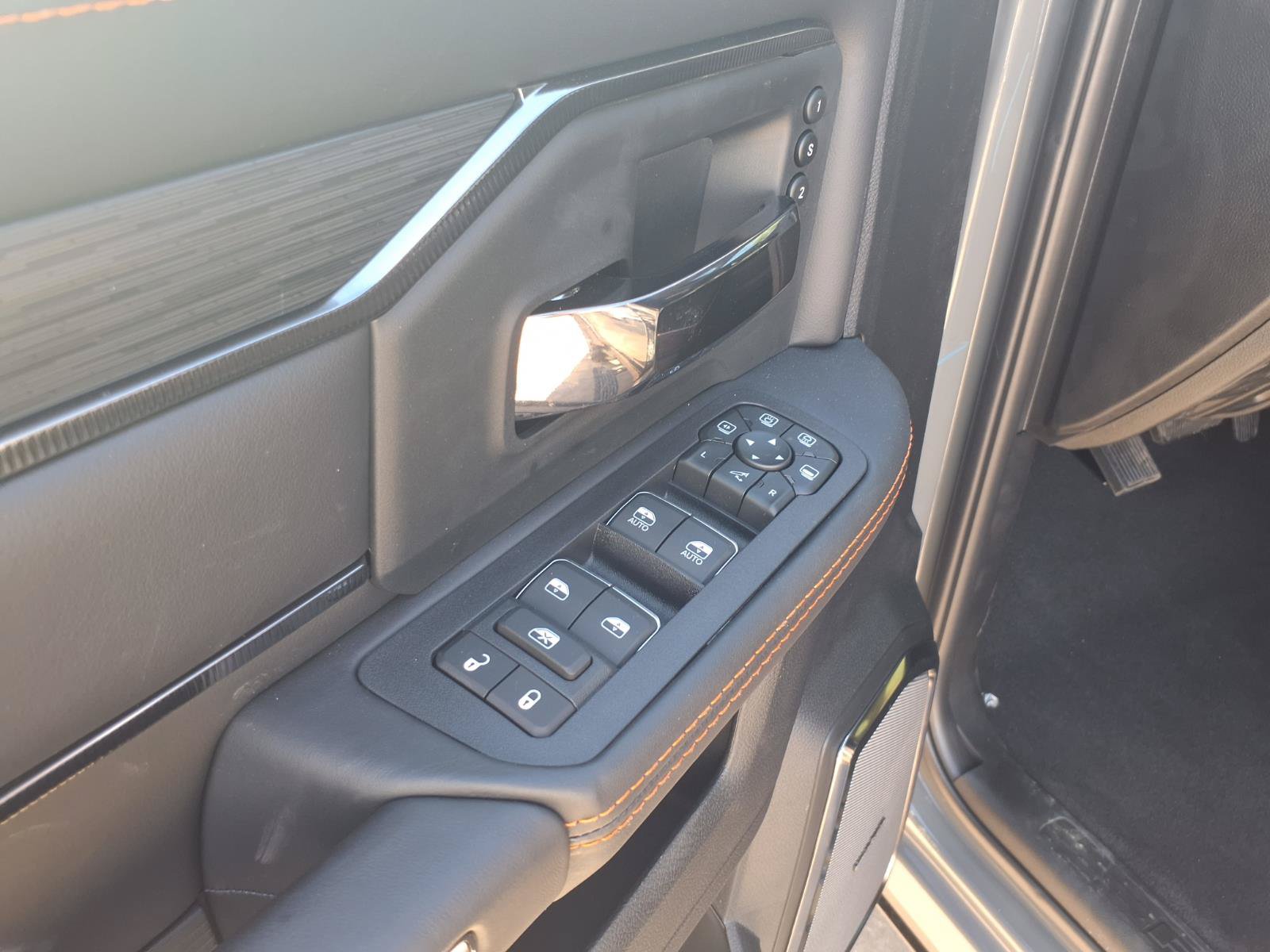 New 2027 RAM 2500 Rebel AWD/4WD image 10