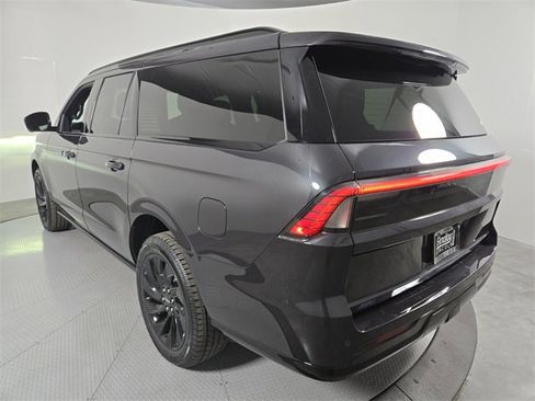 New 2025 Lincoln Navigator L Reserve w/ Jet Appearance Package image 7