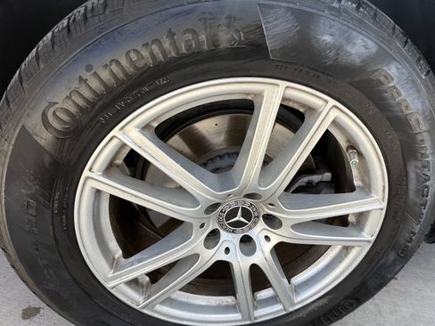 Used 2023 Mercedes-Benz GLC 300 image 10
