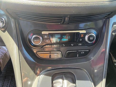 Used 2015 Ford Escape Titanium AWD/4WD image 15