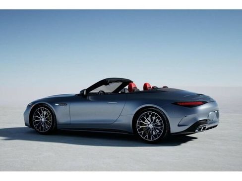 New 2025 Mercedes-Benz SL 63 AMG 4MATIC image 32