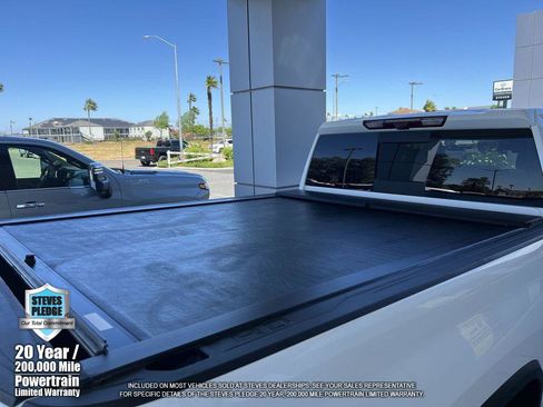 Certified 2024 Chevrolet Silverado 3500 High Country w/ High Country Premium Package image 40