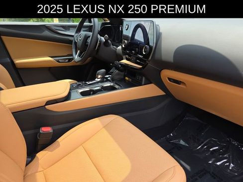 Used 2025 Lexus NX 250 FWD w/ Towing Package (2000 Lbs) image 9