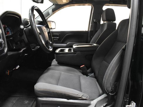 Used 2018 Chevrolet Silverado 1500 LT w/ All Star Edition image 3