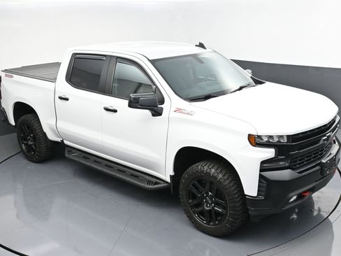 Used 2021 Chevrolet Silverado 1500 LT Trail Boss w/ Bed Protection Package image 45