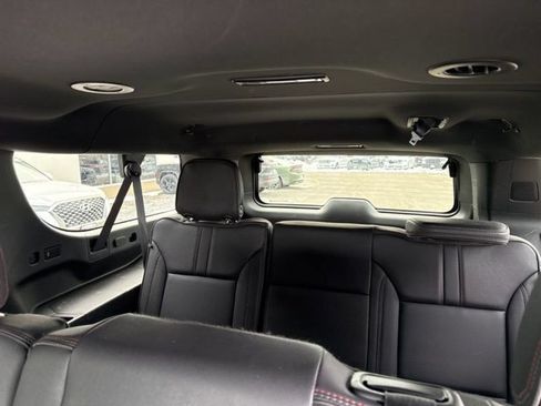Used 2024 Chevrolet Suburban RST w/ Luxury Package AWD/4WD image 37