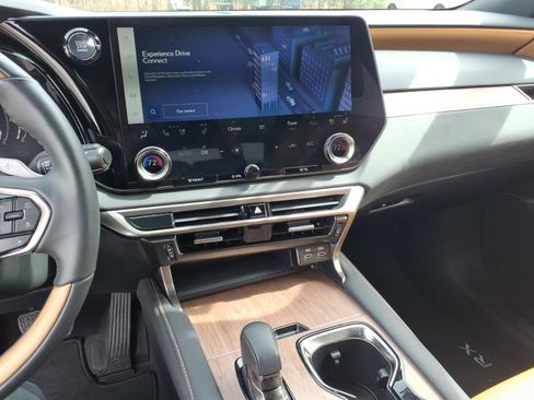 Used 2024 Lexus RX 350 Premium w/ Accessory Package (Z1) image 20