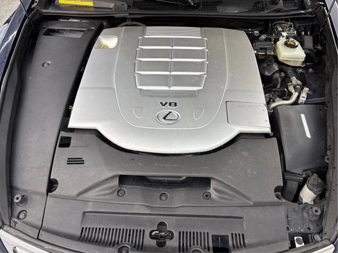 Used 2010 Lexus LS 460 AWD image 29