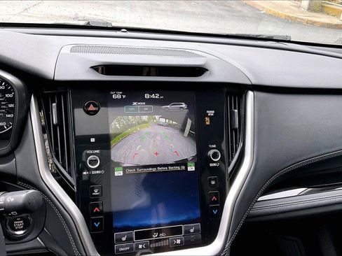 Certified 2023 Subaru Outback Limited AWD/4WD image 9