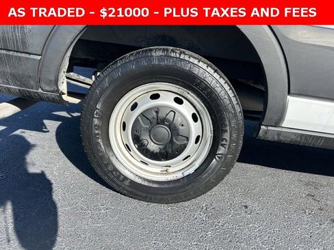 Used 2020 Ford Transit 250 Medium Roof image 7