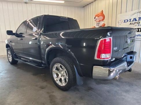 Used 2017 RAM 1500 Laramie AWD/4WD image 4