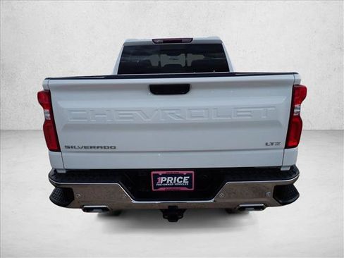 Used 2025 Chevrolet Silverado 1500 LTZ w/ Z71 Off-Road Package AWD/4WD image 3