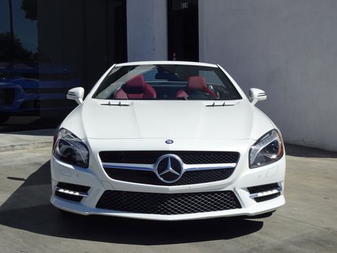 Used 2016 Mercedes-Benz SL 400 image 3
