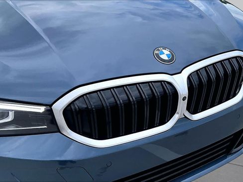 Used 2025 BMW 330i Sedan RWD image 27