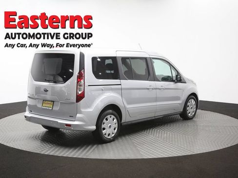 Used 2022 Ford Transit Connect XLT FWD image 39