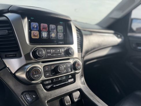 Used 2015 Chevrolet Suburban LT AWD/4WD image 19