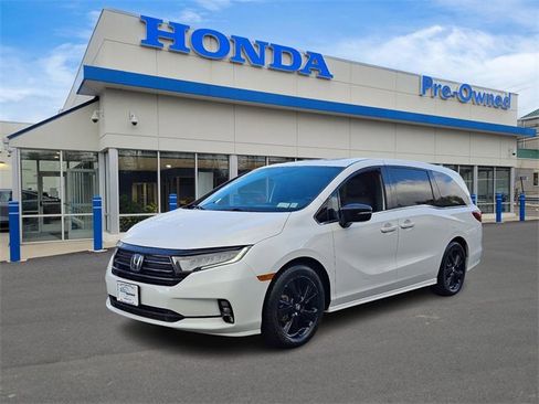 Certified 2023 Honda Odyssey Sport image 1
