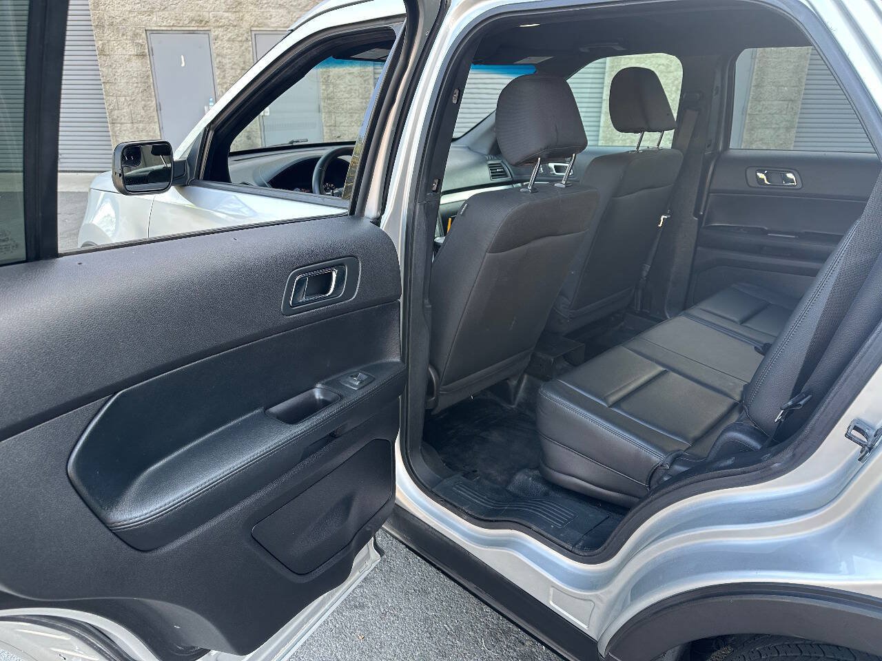 Used 2017 Ford Explorer 4WD Police Interceptor image 27