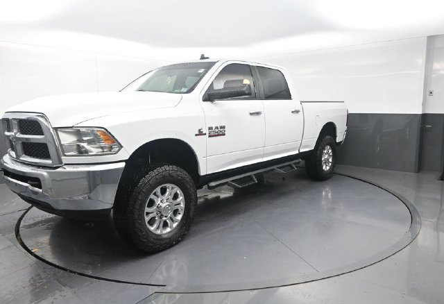 Used 2016 RAM 2500 SLT AWD/4WD image 3