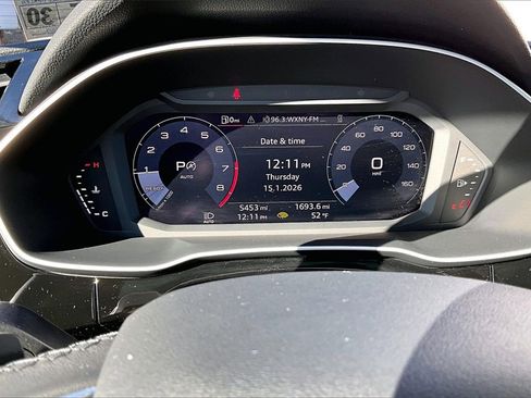 Used 2025 Audi Q3 2.0T Premium Plus w/ Premium Plus Package image 13