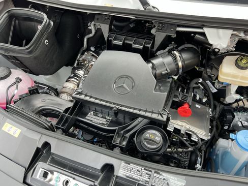 New 2026 Mercedes-Benz Sprinter 2500 image 28