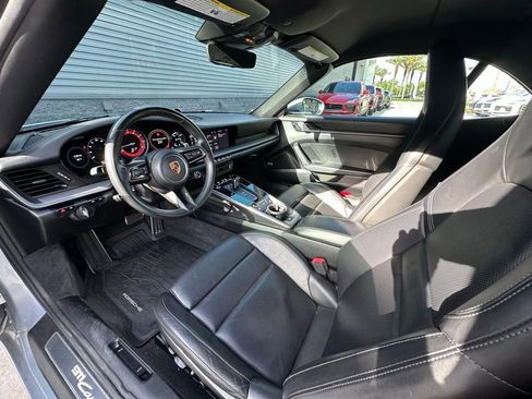 Certified 2020 Porsche 911 Carrera S RWD image 4