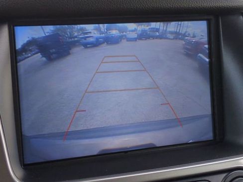 Used 2018 Chevrolet Tahoe LT image 24