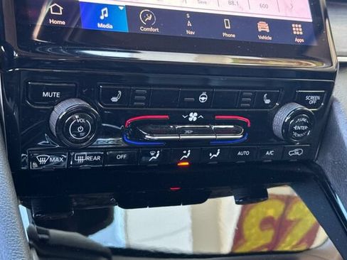 Certified 2023 Jeep Grand Cherokee 4WD 4xe image 18