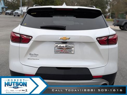 Used 2022 Chevrolet Blazer LT w/ Sound & Technology Package image 7