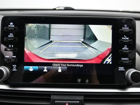 Used 2019 Honda Accord Sport image 18