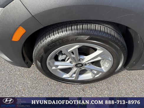 Certified 2023 Hyundai Kona SEL w/ Convenience Package FWD image 19