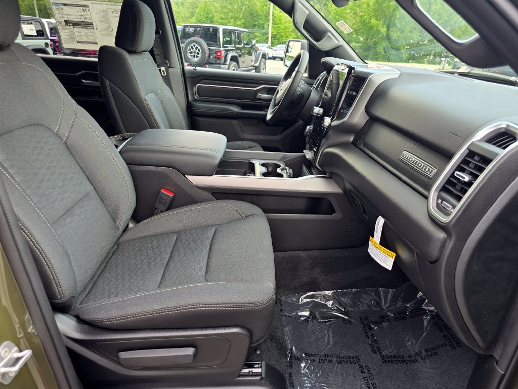 New 2026 RAM 1500 Big Horn AWD/4WD image 26