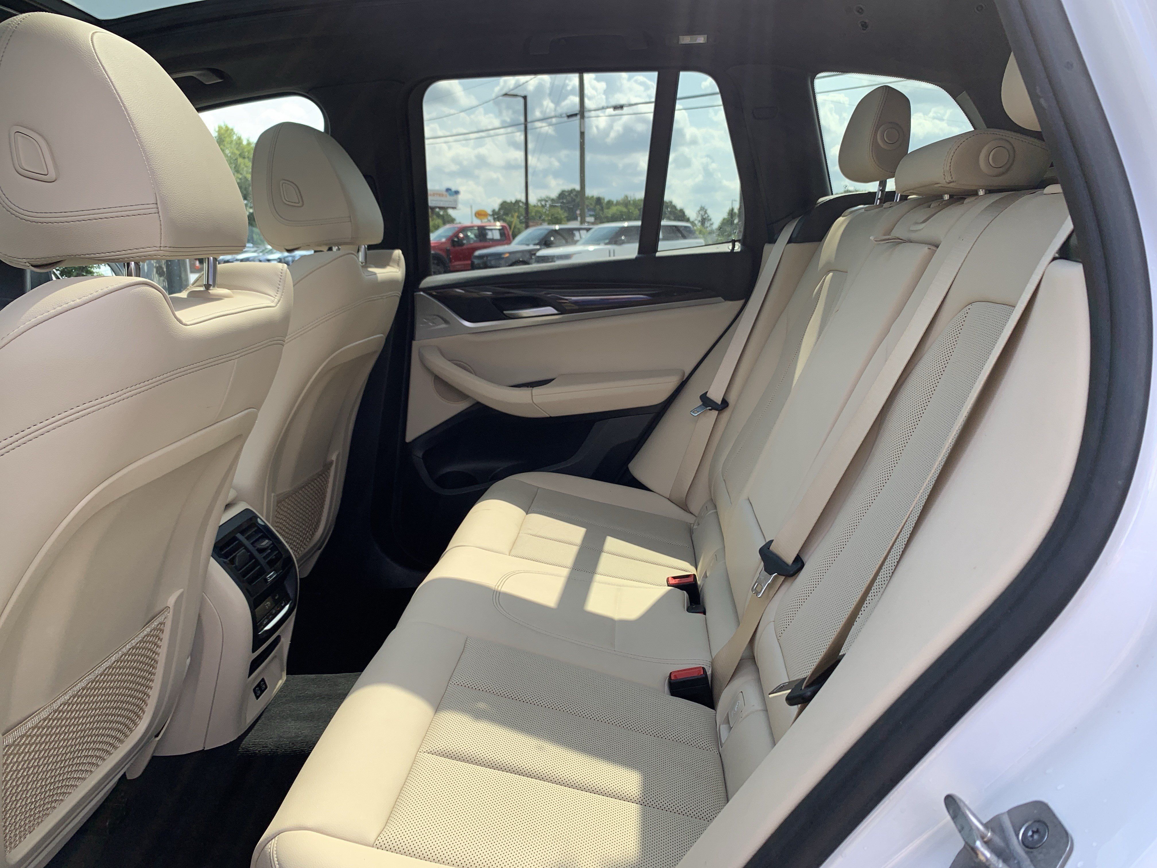 Used 2022 BMW X3 sDrive30i w/ Premium Package RWD image 31
