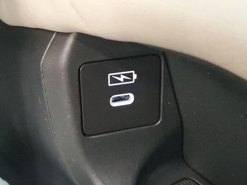 Used 2024 Honda HR-V LX image 29