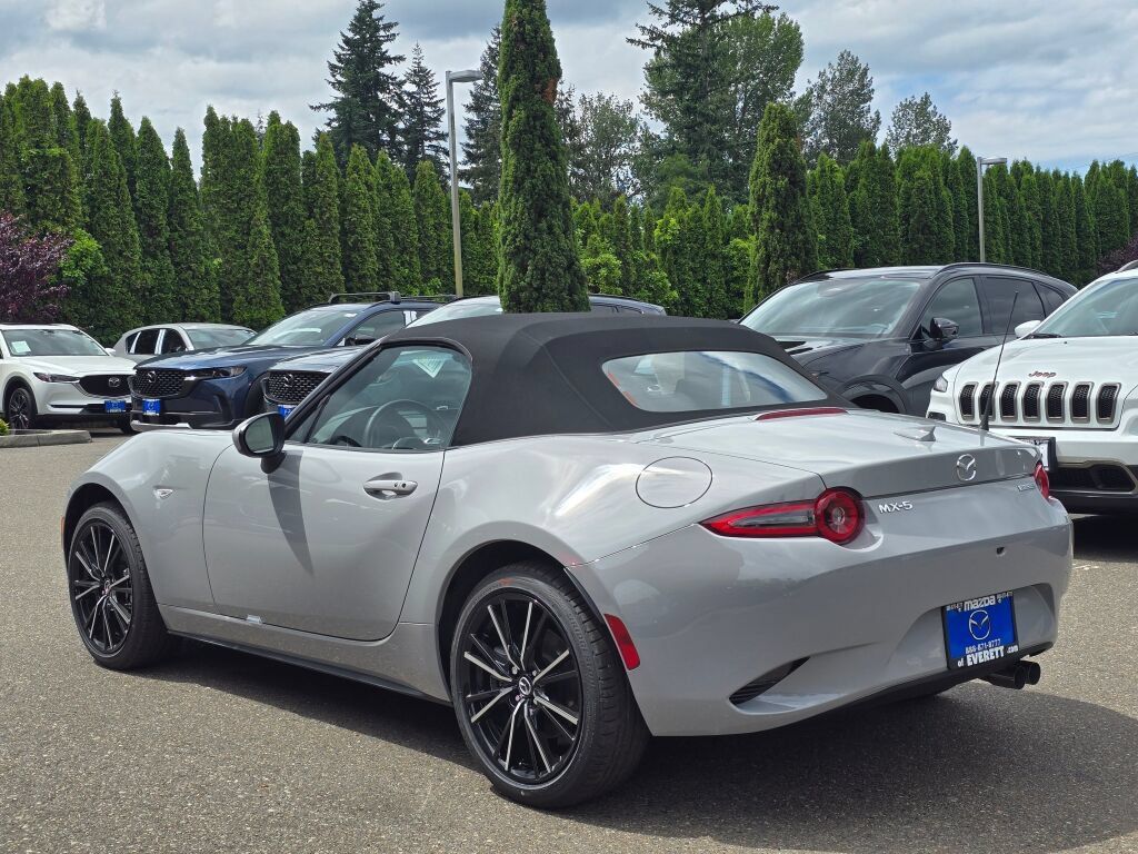 New 2026 MAZDA MX-5 Miata Grand Touring RWD image 3