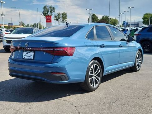 Certified 2025 Volkswagen Jetta Sport FWD image 3