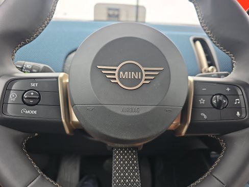 Certified 2025 MINI Cooper Countryman S image 23