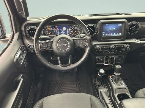 Used 2021 Jeep Wrangler Unlimited Sport AWD/4WD image 11