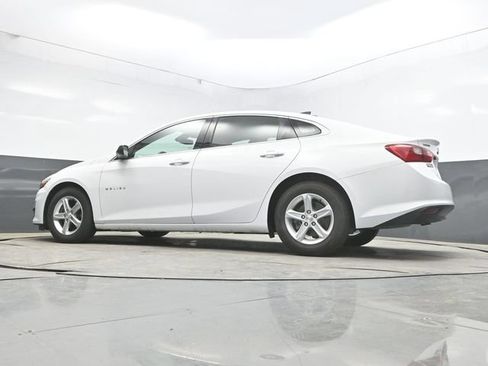Used 2019 Chevrolet Malibu LS FWD image 36